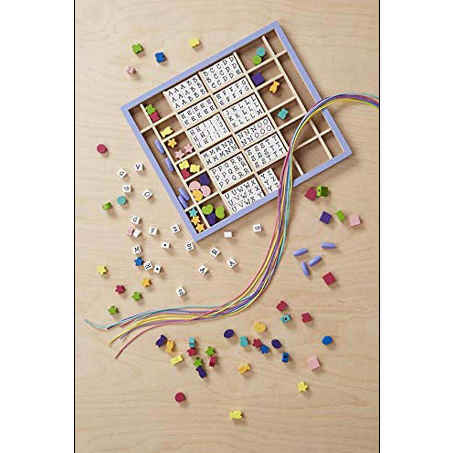 Melissa & Doug Deluxe Wooden Stringing Beads With 200+ Beads and 8 ...