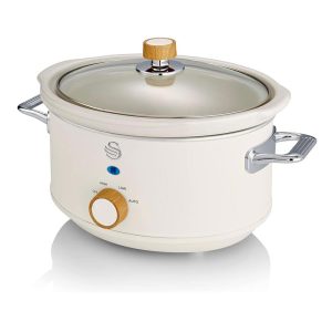 Swan Nordic Slow Cooker With 3 Temperature Settings 200W 3.5 Litre - Cotton White